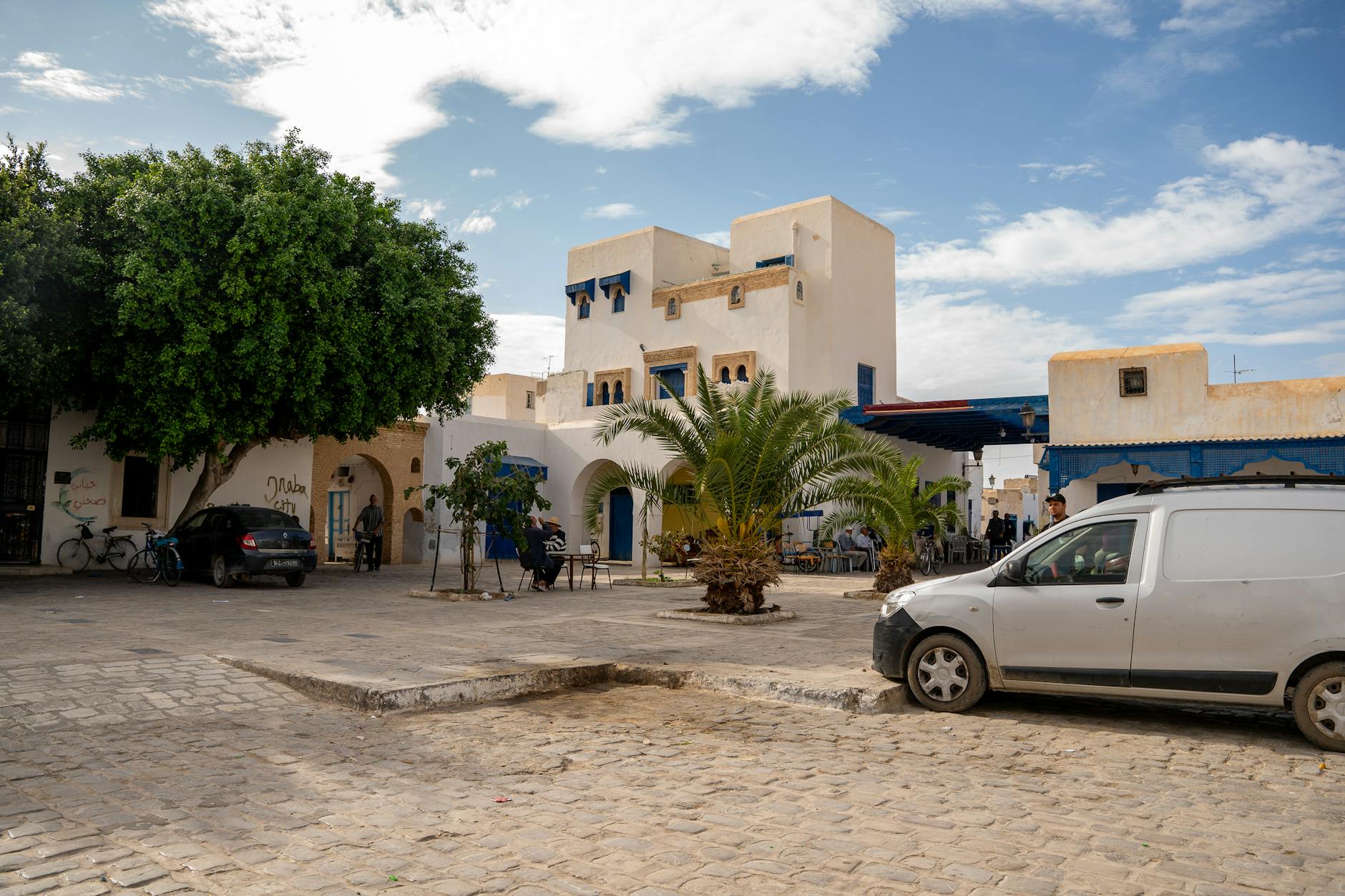 Tunus