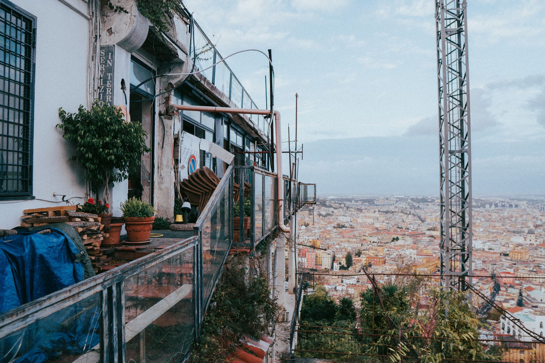 Napoli'nin Doğal Güzellikleri ve Lezzet Şöleni 🍕🌿