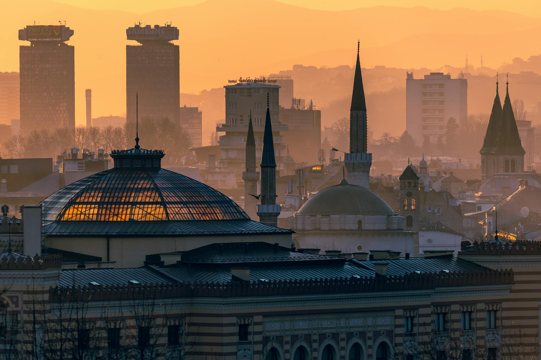 Saraybosna'nın Kalbinde Kültürel Bir Keşif 🇧🇦✨
