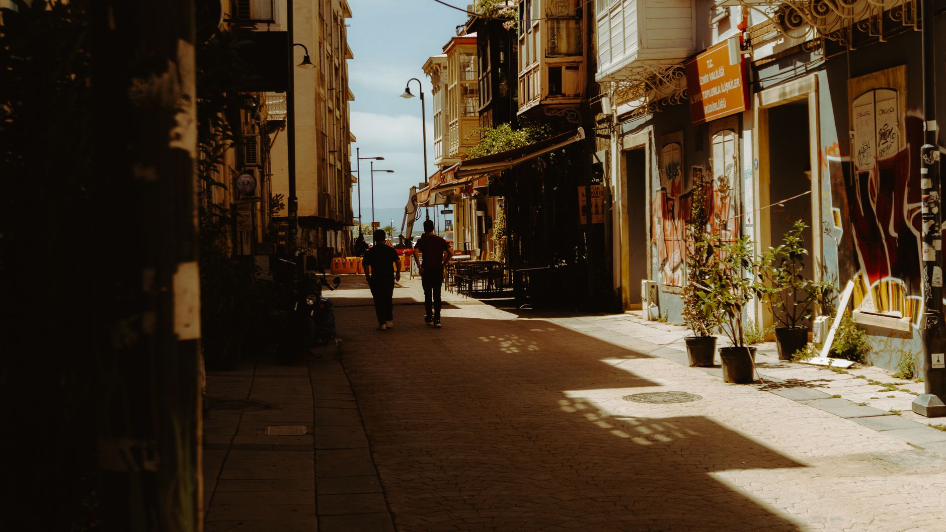 Ege Rüzgarları Eşliğinde Kadın Kadına İzmir Macerası! 💃☀️