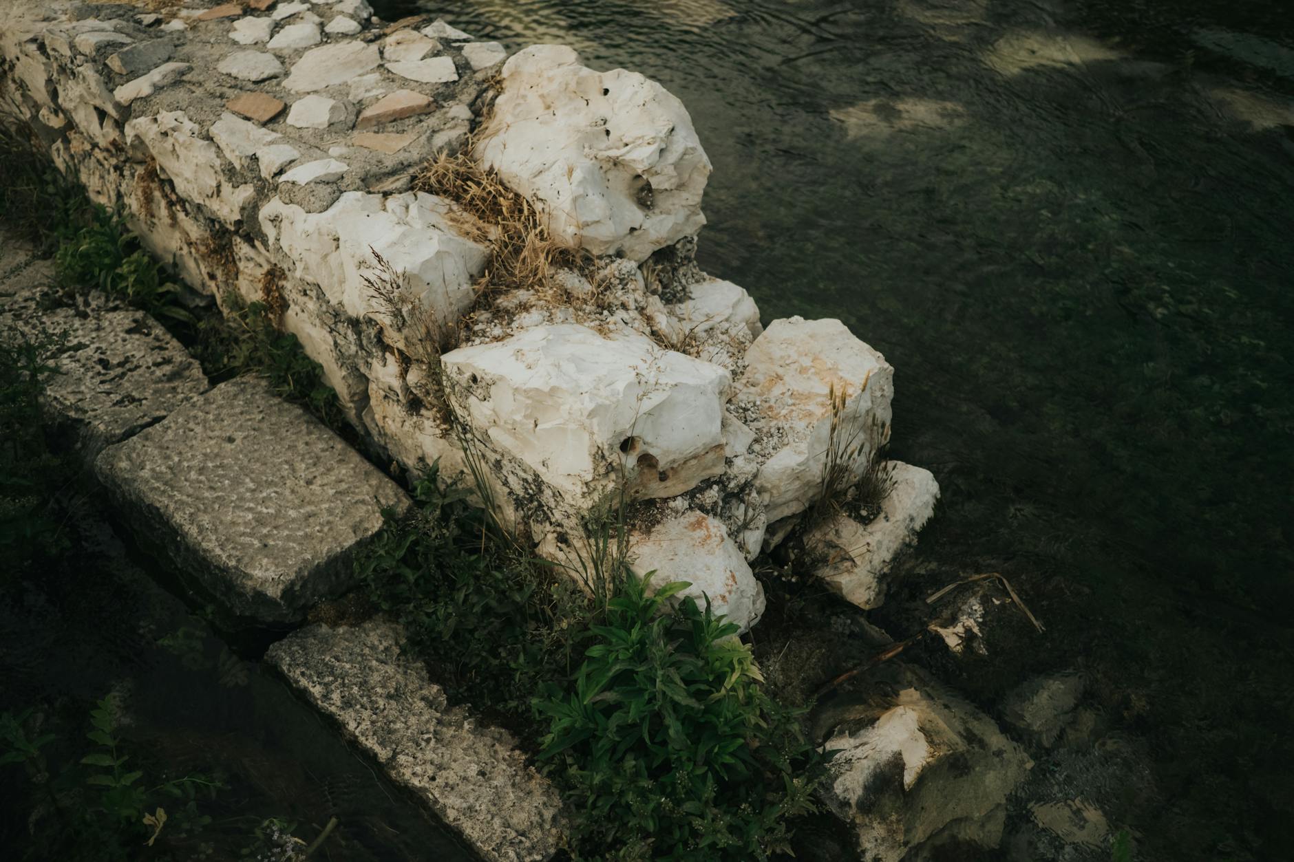 Antalya'nın Doğal Güzellikleri: Tek Başına Bir Keşif 🌿