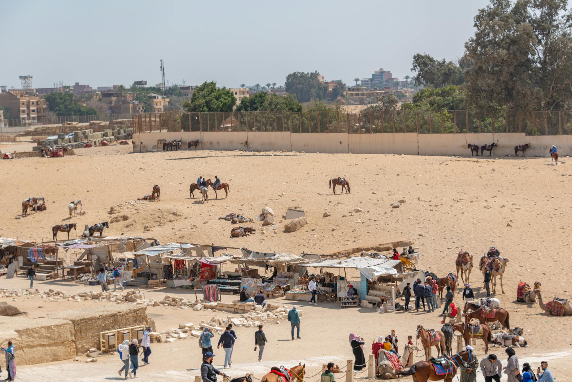 Piramitlerin Gölgesinde Bir Hafta: Kahire'nin Gizemli Kültür Rotası! 🇪🇬✨