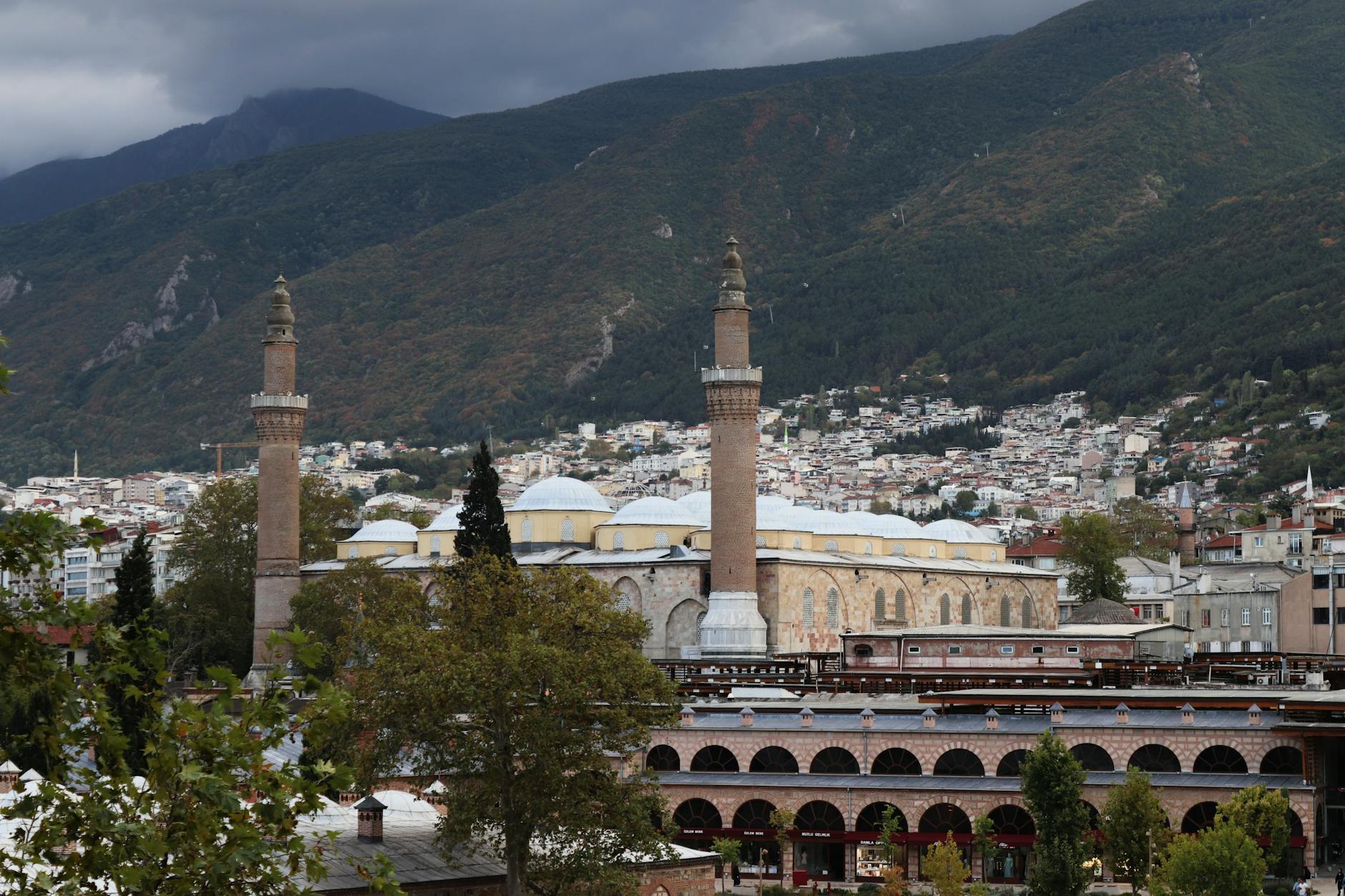 Bursa'da Aşk ve Lezzet Dolu Bir Kaçamak! 💖🍴