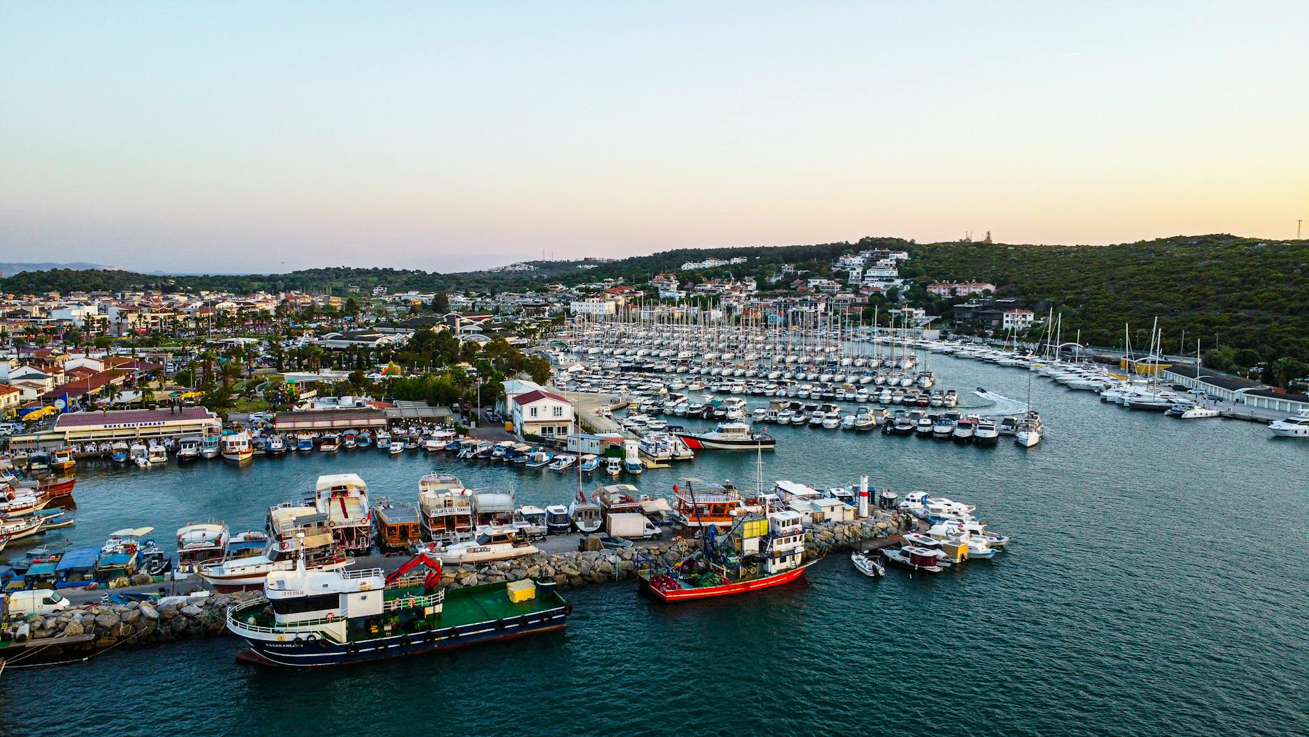İzmir'de Kız Kıza Eğlence Dolu Bir Gün! 💃☀️
